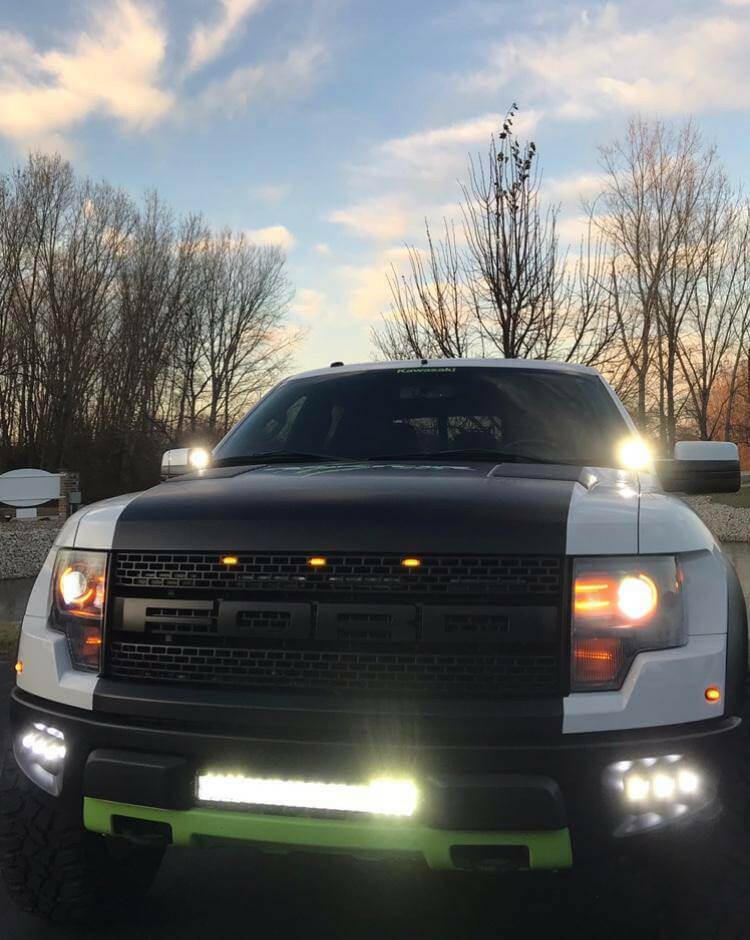 Load image into Gallery viewer, 2010-2014 Ford Raptor Gen 1 Dual Function Fog Light Kit
