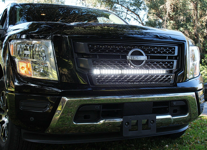 Load image into Gallery viewer, 2017+ Nissan Titan Single 30in Light Bar
