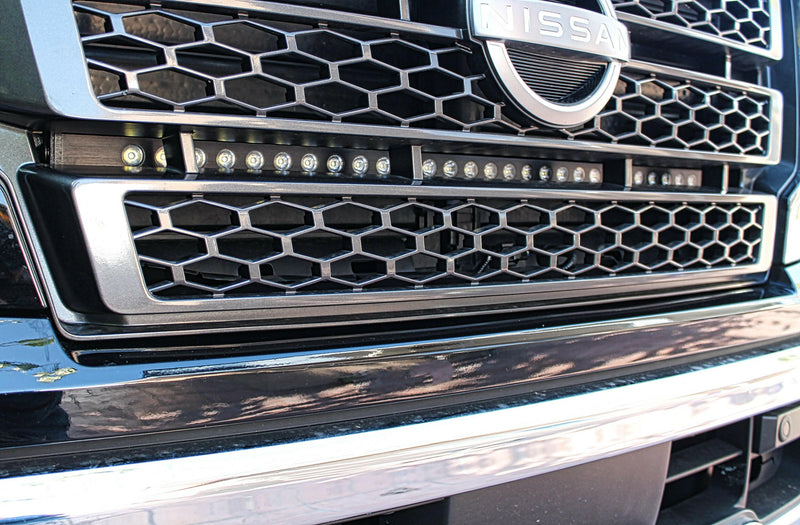 Load image into Gallery viewer, 2017+ Nissan Titan Single 30in Light Bar
