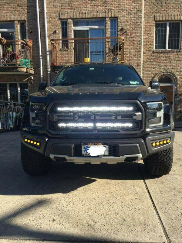 Load image into Gallery viewer, 2017-2020 Ford Raptor Gen 2 Dual 40s Light Bars
