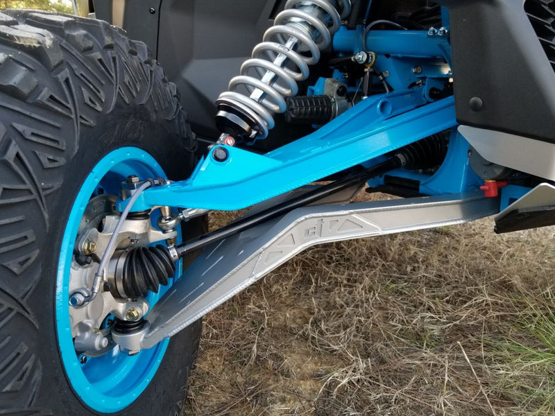 Load image into Gallery viewer, Maverick X3 72&quot; Boxed High Clearance Lower A Arms
