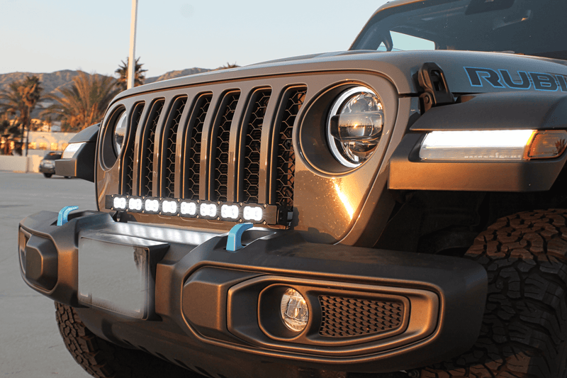 Load image into Gallery viewer, 2017+ Jeep Wrangler 30in Light Bar - PRO
