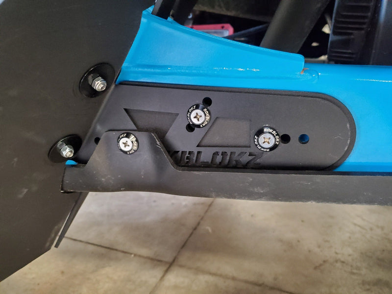 Load image into Gallery viewer, 64" CanAm Maverick X3 FT. Rokblokz Trailing arm Mud Flaps installed w/ factory skid
