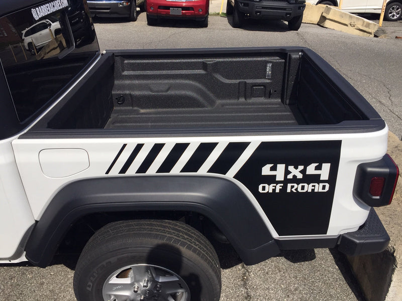 Load image into Gallery viewer, 4x4 Off Road Quarter Stripe Decal Graphic for 2020-2021 Jeep Gladiator (x2)
