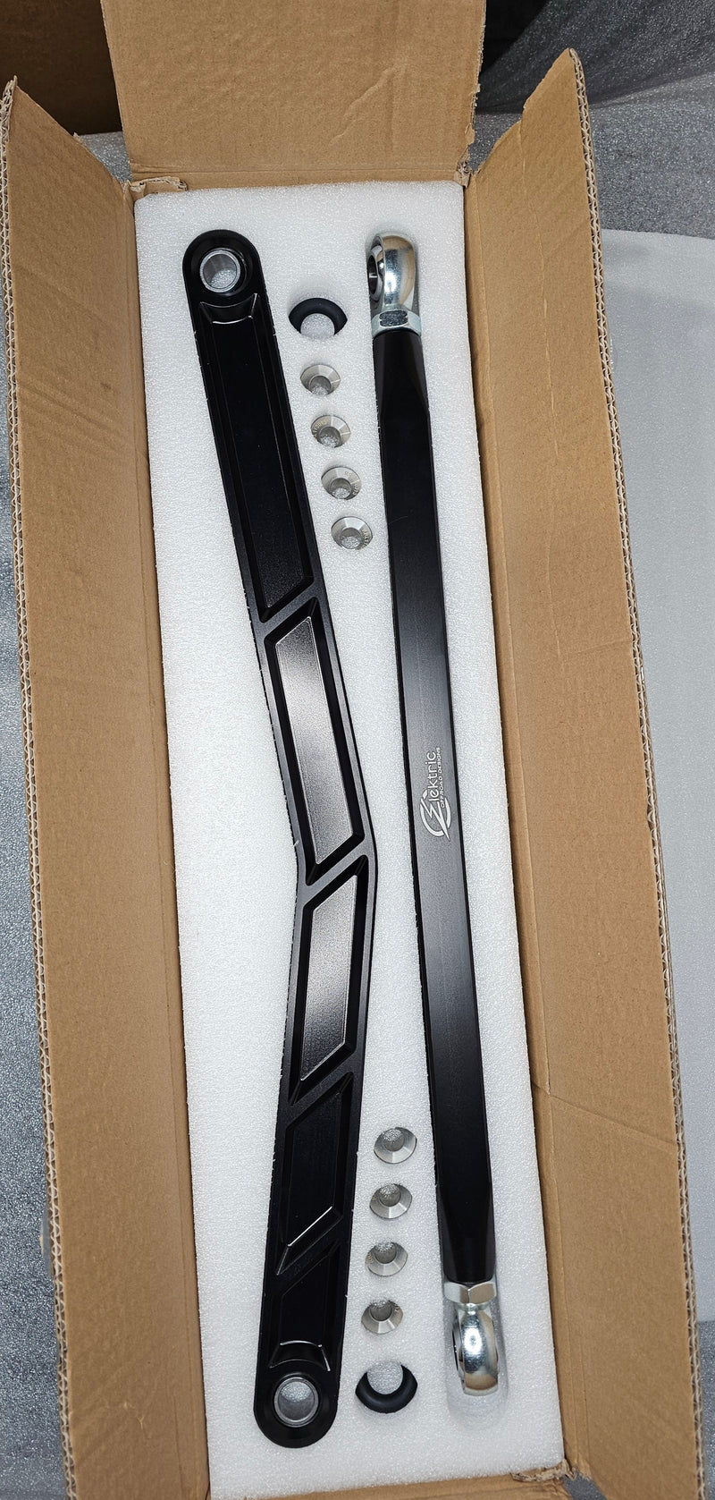 Load image into Gallery viewer, 2020 to Current Polaris RZR Pro XP Radius Rods in Black Finish
