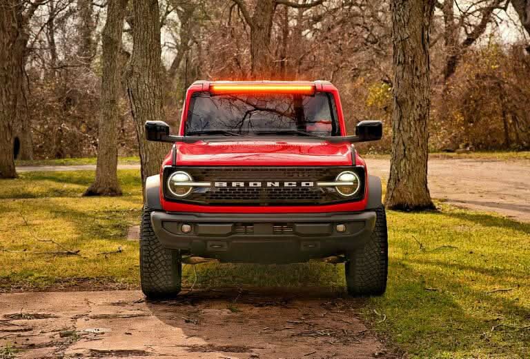 Load image into Gallery viewer, 2021+ Ford Bronco 40in Roof Mount Light Bar - Slim
