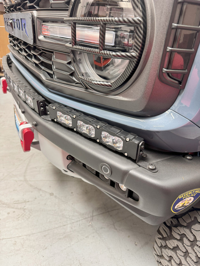 Load image into Gallery viewer, 2022+ Ford Bronco Raptor Light Bar Extensions
