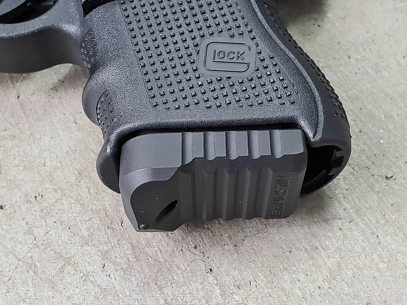 Load image into Gallery viewer, MILSPIN Magazine Base Plate Window Breaker (Patent Pending)
