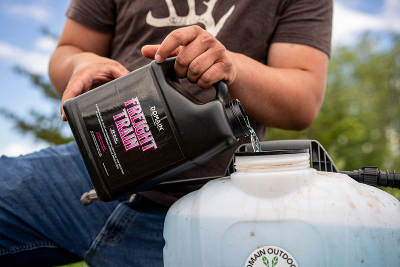 Load image into Gallery viewer, Freight Train™ 25-0-0+ Liquid Fertilizer
