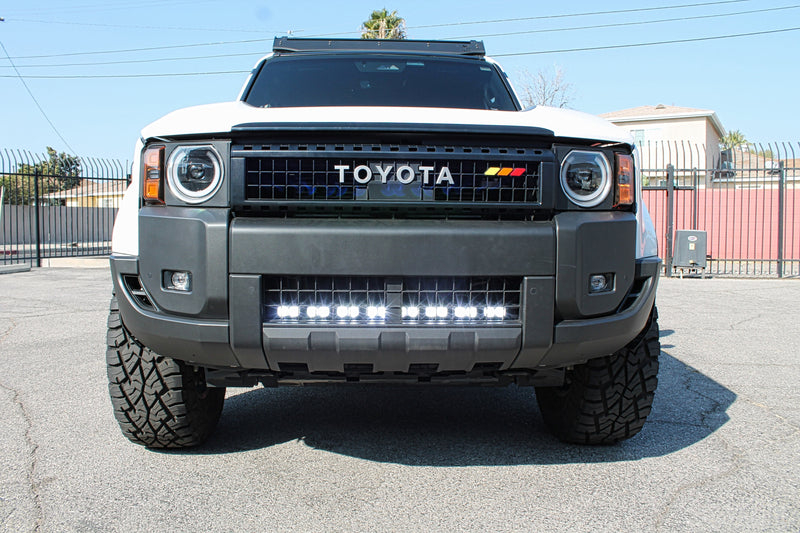 Load image into Gallery viewer, 2024+ Toyota Land Cruiser Single 30in Light Bar PRO
