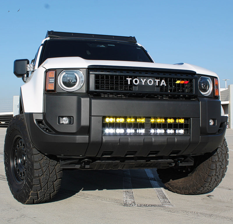 Load image into Gallery viewer, 2024+ Toyota Land Cruiser Dual 30s Light Bars PRO
