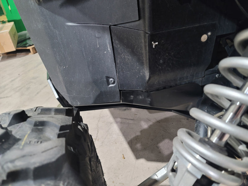 Load image into Gallery viewer, Trail Armor Polaris RZR XP PRO Full Skids with Integrated Sliders or Trimmed for Extreme Kick Out Nerf Sliders 2020 - 2025
