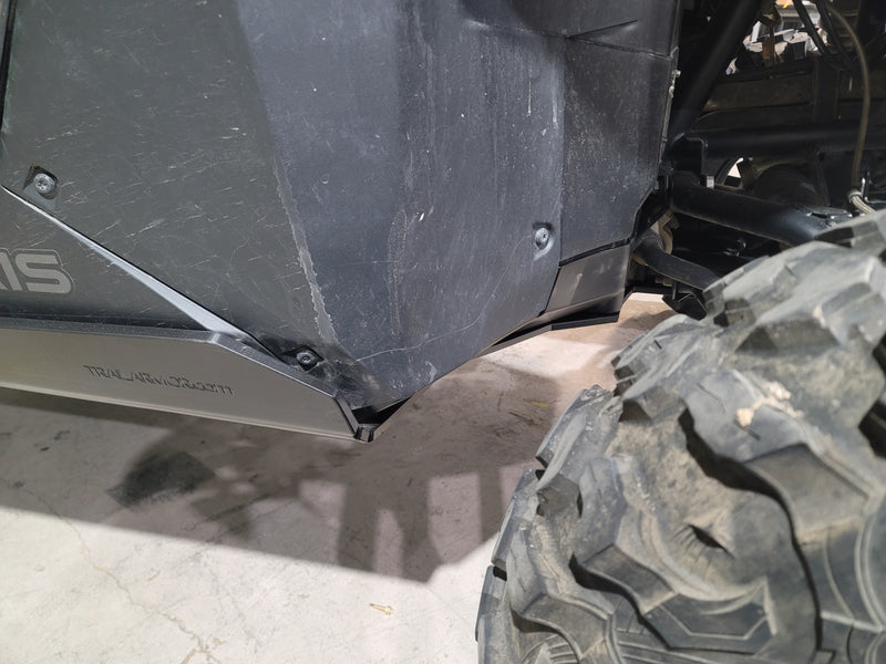 Load image into Gallery viewer, Trail Armor Polaris RZR XP PRO Full Skids with Integrated Sliders or Trimmed for Extreme Kick Out Nerf Sliders 2020 - 2025
