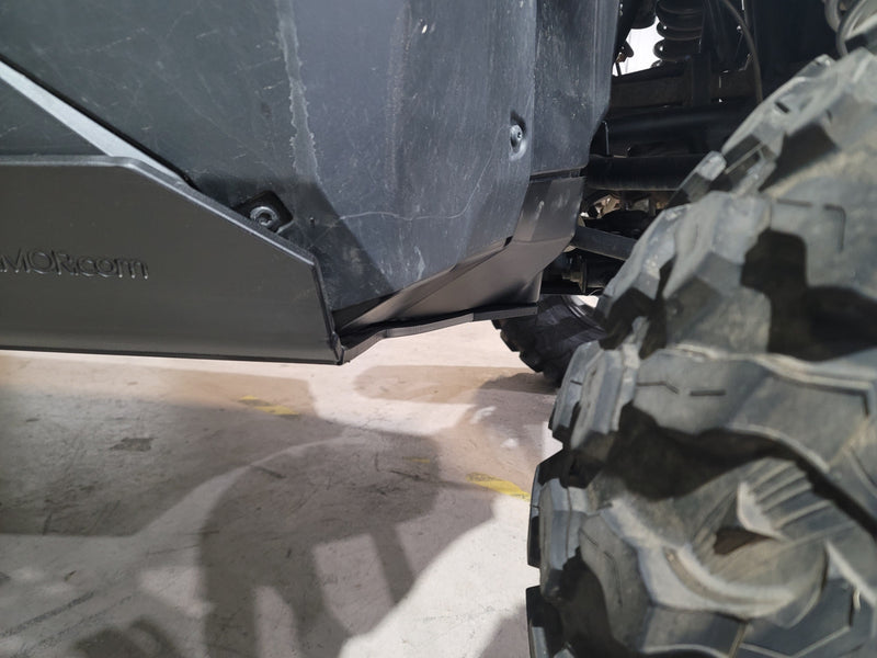 Load image into Gallery viewer, Trail Armor Polaris RZR XP PRO Full Skids with Integrated Sliders or Trimmed for Extreme Kick Out Nerf Sliders 2020 - 2025
