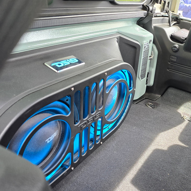 Load image into Gallery viewer, Jeep TJ,JK/JKU,JL/JLU Tailgate Subwoofer Enclosure for 2 X 10"
