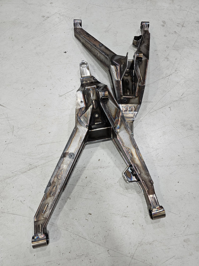 Load image into Gallery viewer, Maverick R Pro Desert Chromoly Lower A Arms
