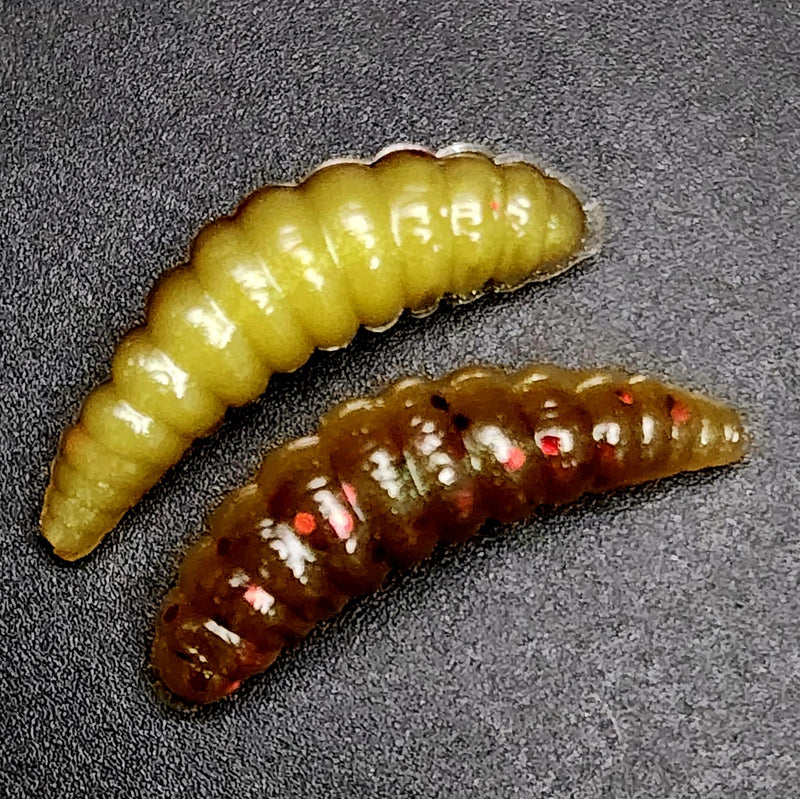 Load image into Gallery viewer, 1&quot; Waxworm &quot;The Tater Bug&quot;
