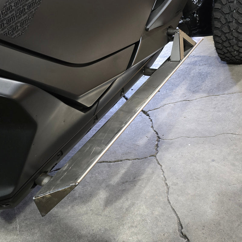 Load image into Gallery viewer, Can-Am Maverick R 2-Seat Rock Slider Steps
