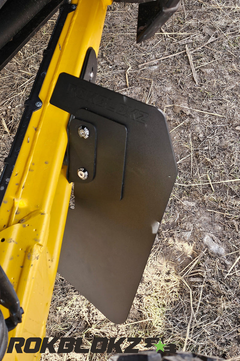 Load image into Gallery viewer, Can-Am Maverick R 2024+ Trailing Arm Guards/Flaps
