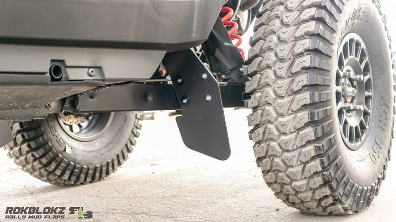 Load image into Gallery viewer, 2024 Polaris RZR XP Featuring Rokblokz Trailing Arm Mud Flaps in black (4)
