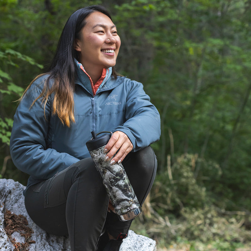 Load image into Gallery viewer, 20oz TKWide with Twist Cap - Mossy Oak
