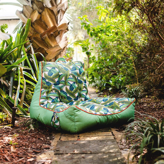 Captain's Float Lounge Chair