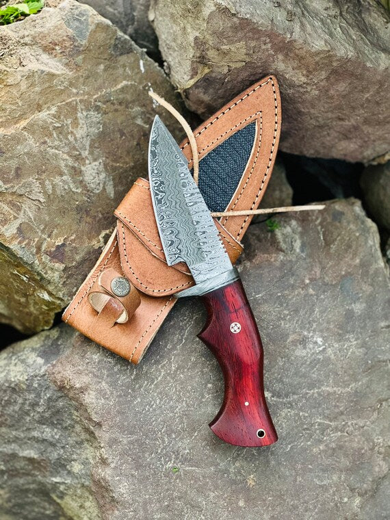 Load image into Gallery viewer, Hunting Skinning Knife – 10&quot; Damascus Steel Blade with Pakkawood Handle &amp; Leather Sheath
