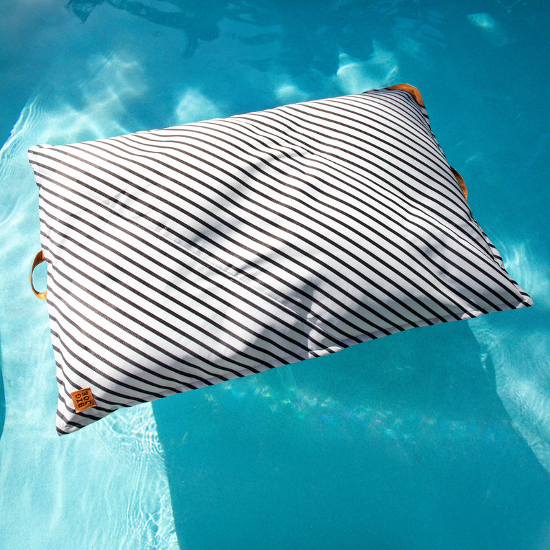 Load image into Gallery viewer, Lux Lagoon Lounger
