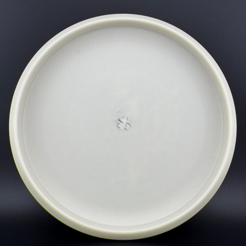 Load image into Gallery viewer, Glow P-Line P2 - Imperial Eagle 1 - 2017 Innova Made
