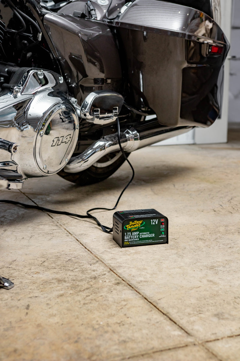Load image into Gallery viewer, Battery Tender Plus 1.25 AMP 12V Battery Charger and Maintainer
