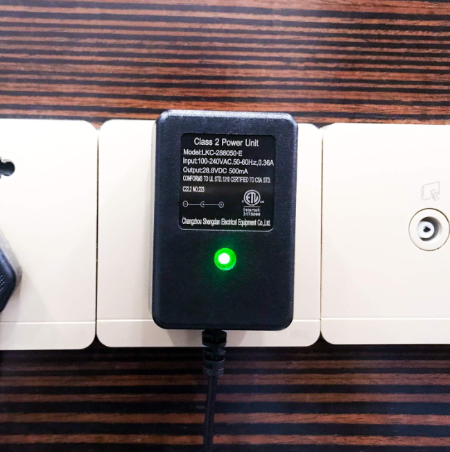 Load image into Gallery viewer, 24V Ride On Kids Car Battery Charger with Charging Indicator (Black)
