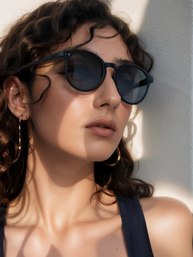 Load image into Gallery viewer, Blackout Round
