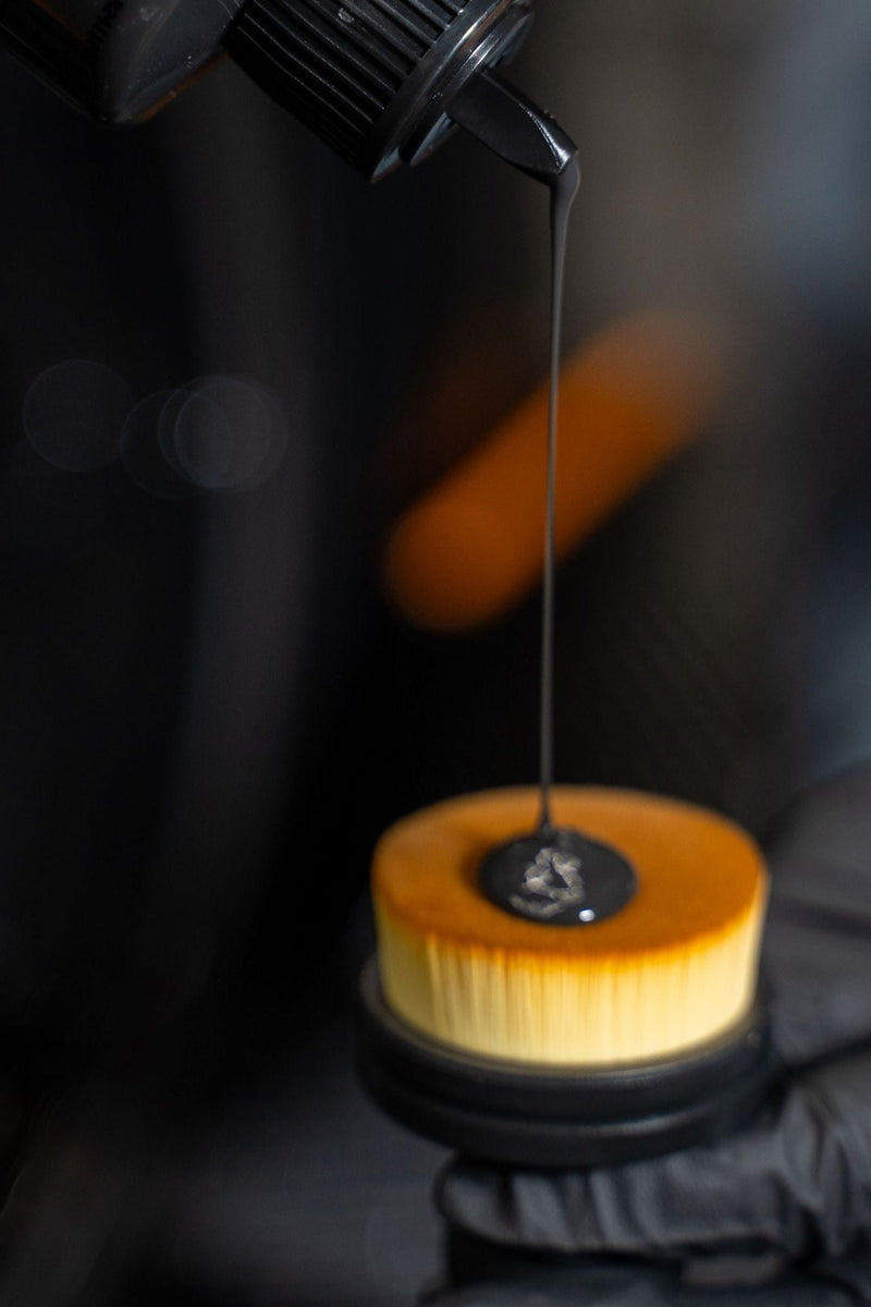 Load image into Gallery viewer, BLACKLINE® TIRE SHINE APPLICATOR BRUSH
