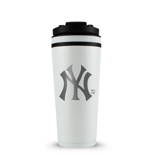 Officially Licensed New York Yankees 26oz Ice Shaker - White