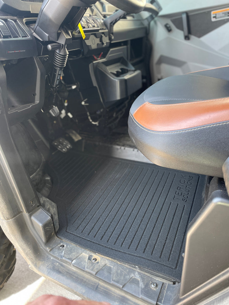 Load image into Gallery viewer, Can-Am Defender Rubber Floor Mats

