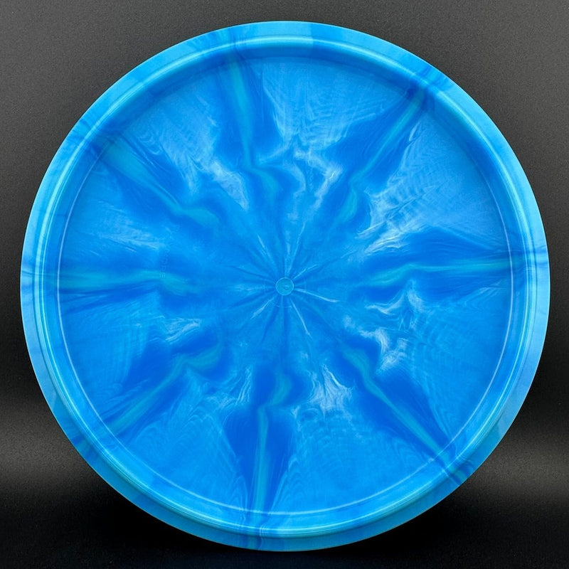 Load image into Gallery viewer, Gold-Ice Burst Claymore - Craftsmanship
