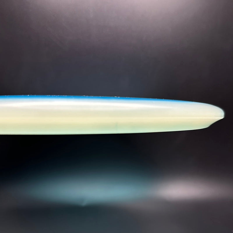 Load image into Gallery viewer, Opto Moonshine Orbit Claymore - Kristin Tattar Signature Series

