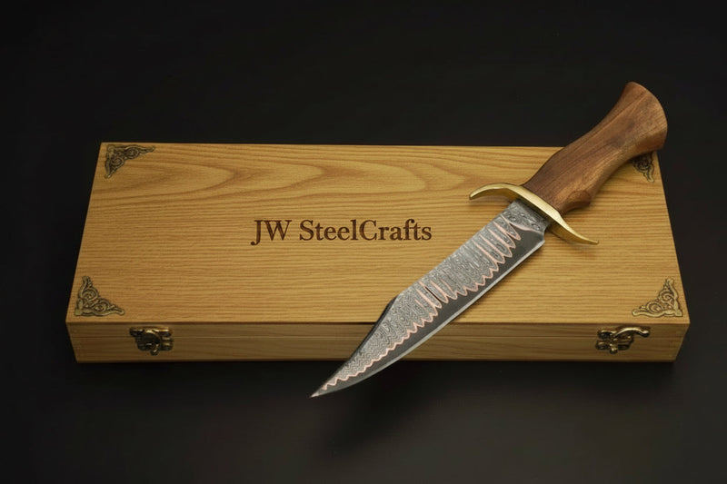 Load image into Gallery viewer, Timberland Trapper Bowie Knife 10" Handmade Damascus Presentation Box
