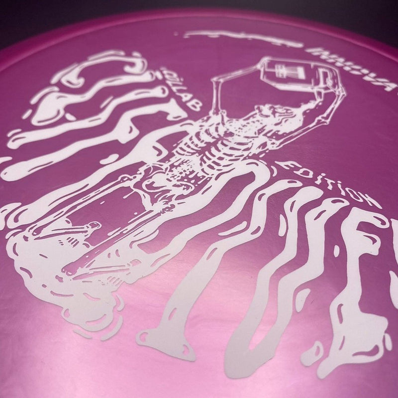 Load image into Gallery viewer, Star Destroyer - Penned - Cliffdiver Collab Edition
