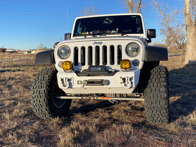 Load image into Gallery viewer, Gauntlet Series Front Stubby Bumper for Jeep JK Wrangler (2007-2018)
