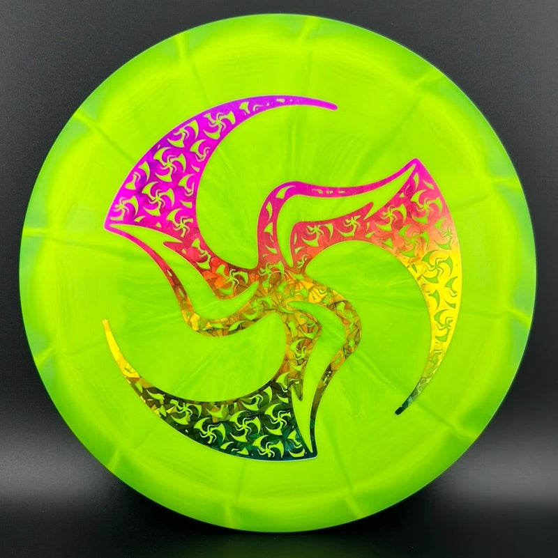 Load image into Gallery viewer, Lux Vapor Essence - Limited Huk Repeater
