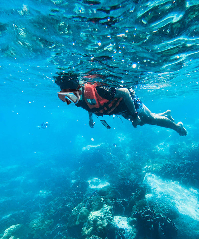 Load image into Gallery viewer, Dive Mask + Snorkel Set
