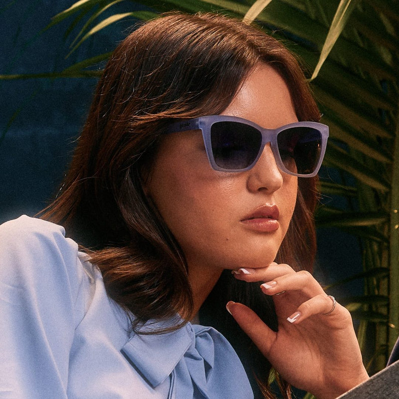 Load image into Gallery viewer, "You'll Forget-Me-Not" Polarized Pop G Sunglasses
