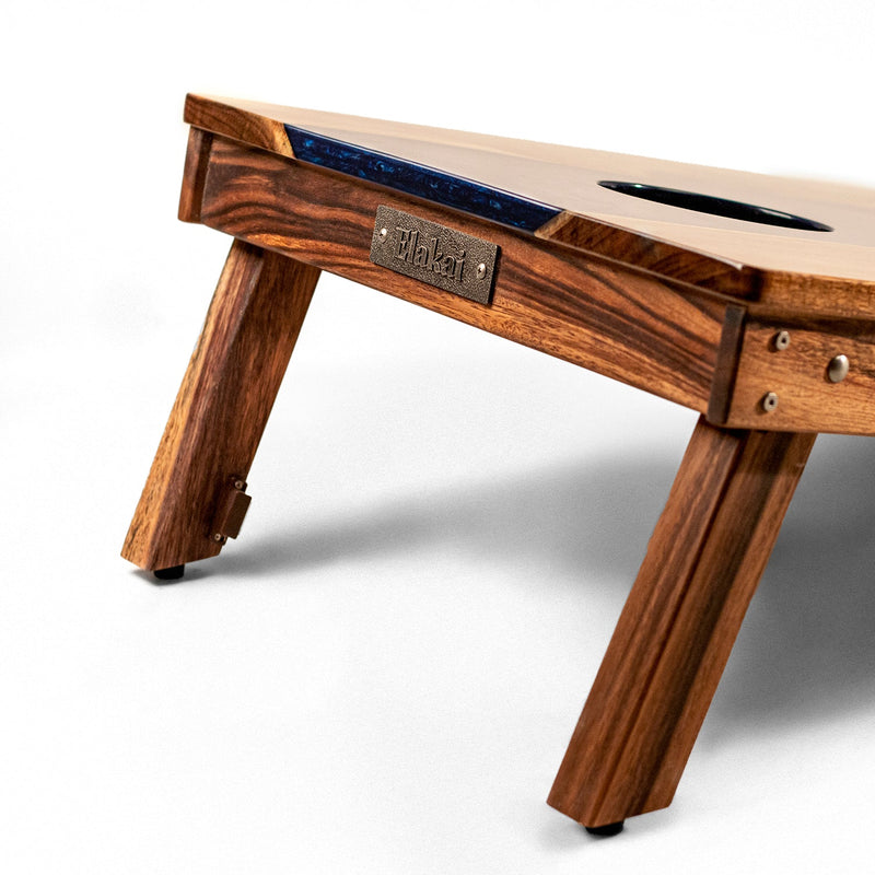 Load image into Gallery viewer, 2ft x 4ft Resin &amp; Wood Classic Cornhole Set | Live Edge River Collection
