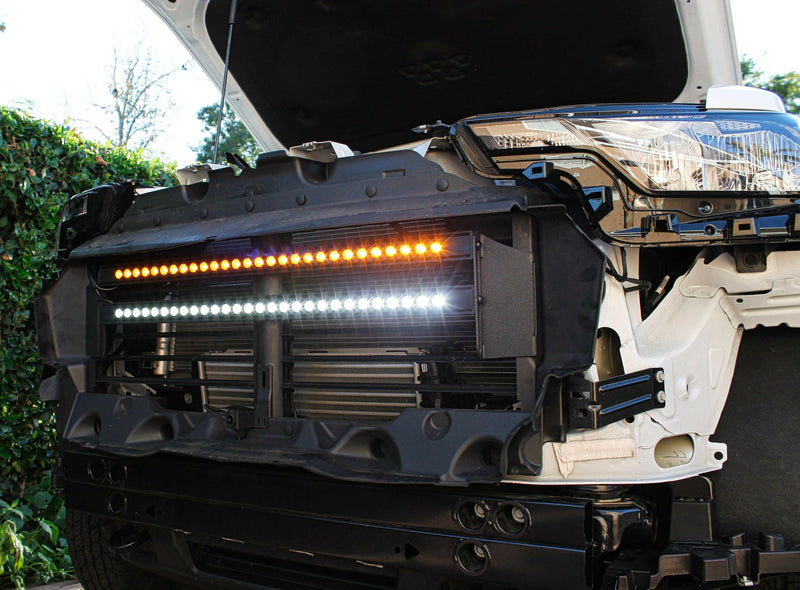 Load image into Gallery viewer, 2023+ Chevrolet Colorado Dual 30s Light Bars
