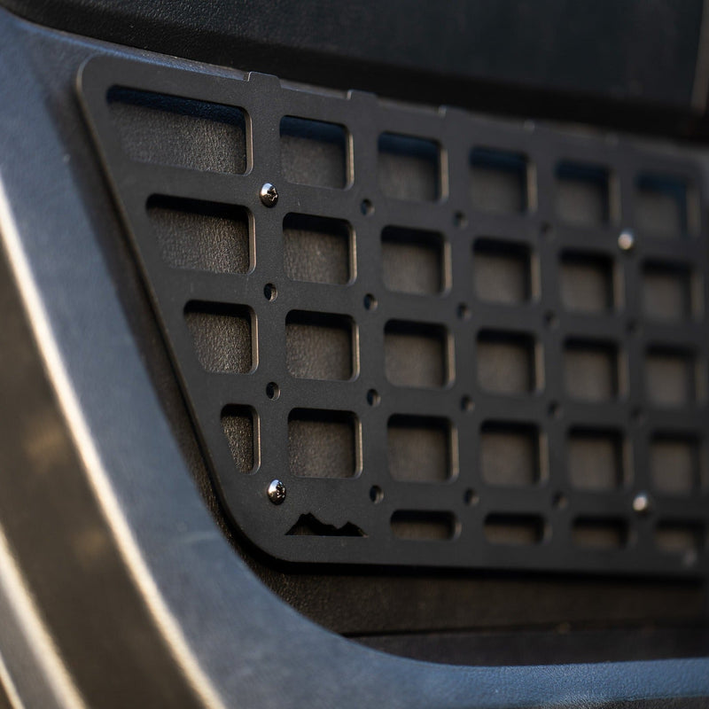 Load image into Gallery viewer, 2nd Gen Tundra Door Molle Panels (07 - 13)
