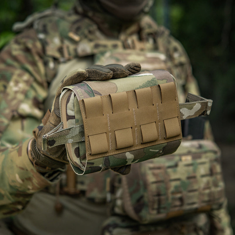 Load image into Gallery viewer, M-Tac Medical Pouch Horizontal Elite (Large)
