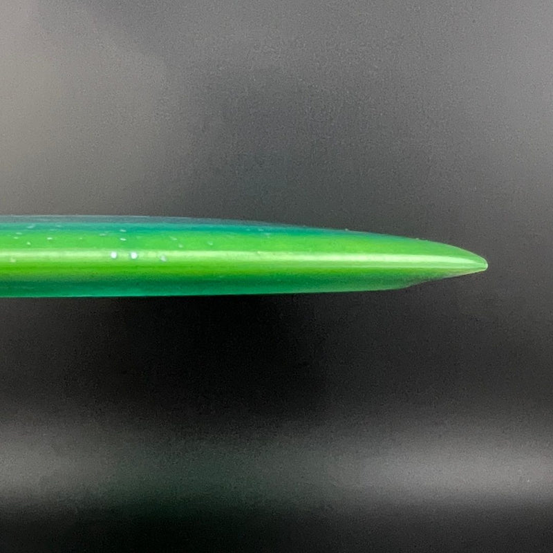 Load image into Gallery viewer, Halo Metal Flake C-Blend Emperor - First Run

