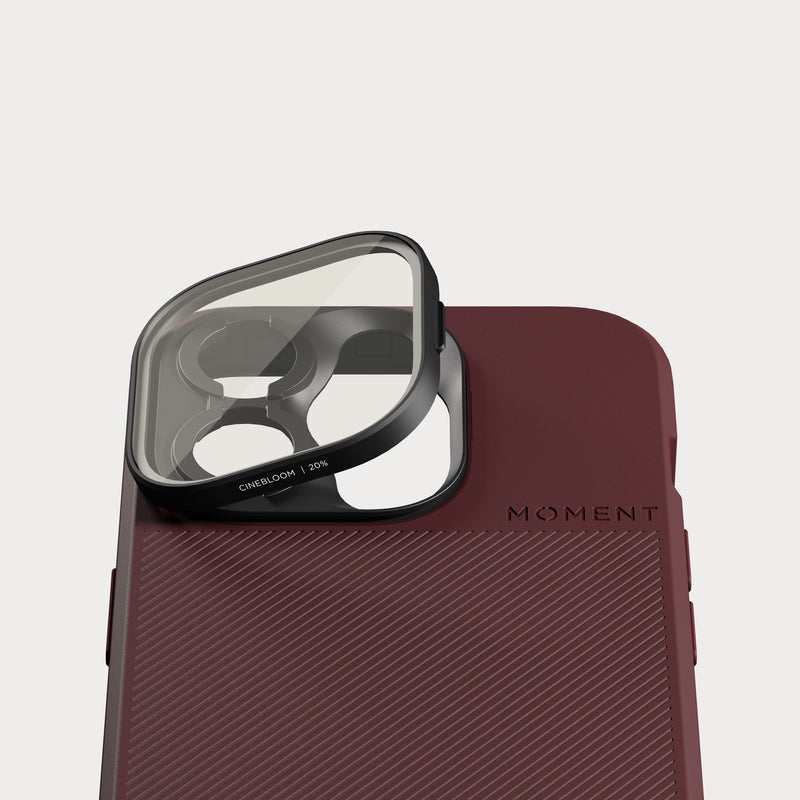 Load image into Gallery viewer, CineBloom Snap-On Filter iPhone 15 Pro &amp; 15 Pro Max
