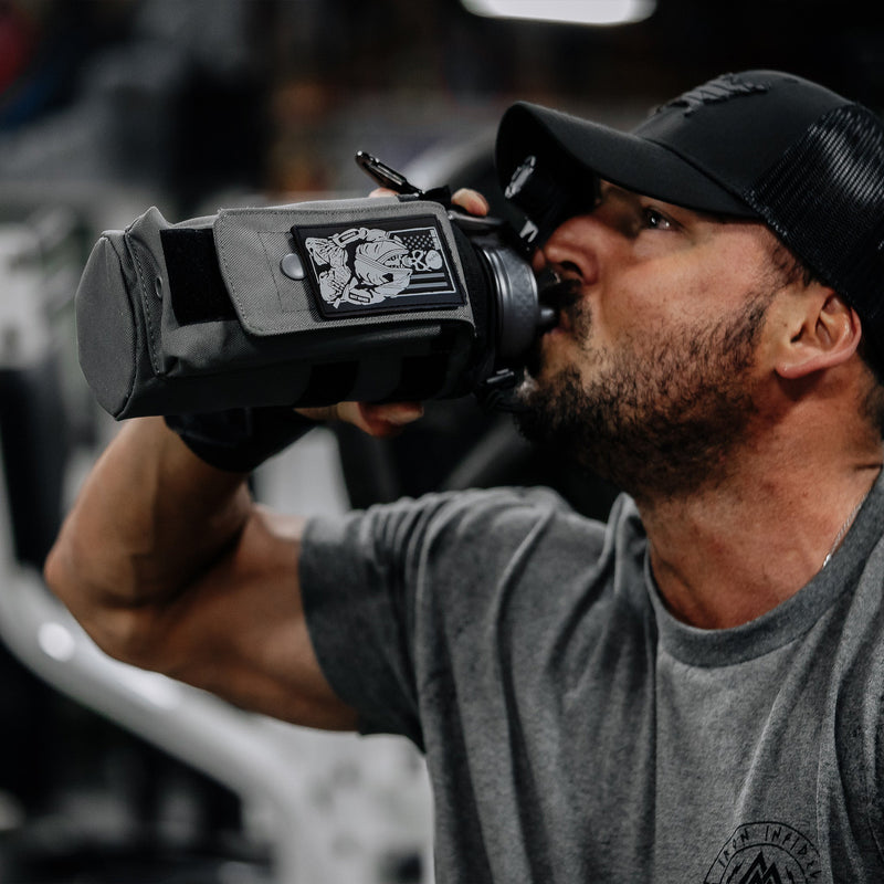 Load image into Gallery viewer, 32oz Compact Battle Bottles
